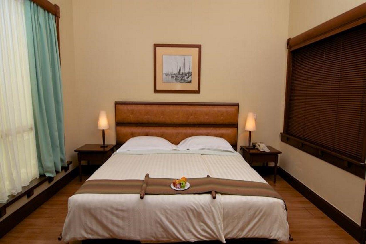 The Millen Penang, Autograph Collection Hotel Джордж Таун Екстериор снимка A bedroom at the hotel